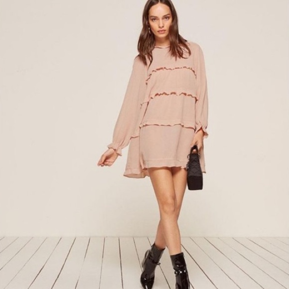 Reformation Victoria / Doen style/ Champagne dress